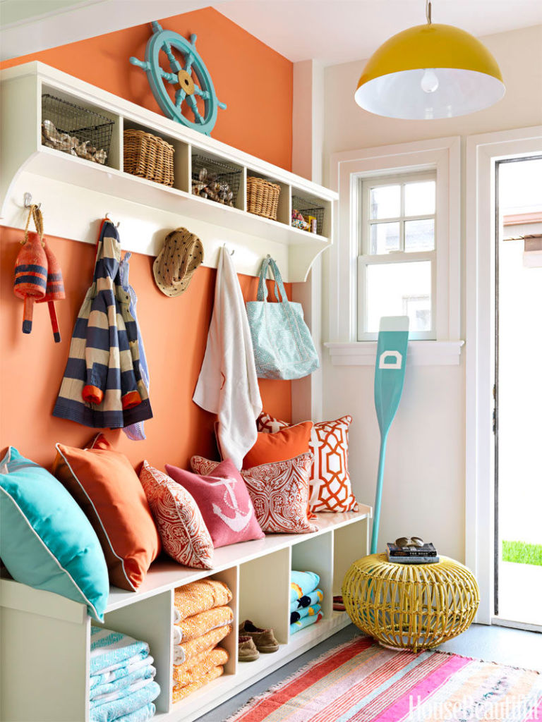 Mudroom design ideas how to decorate a mudroom