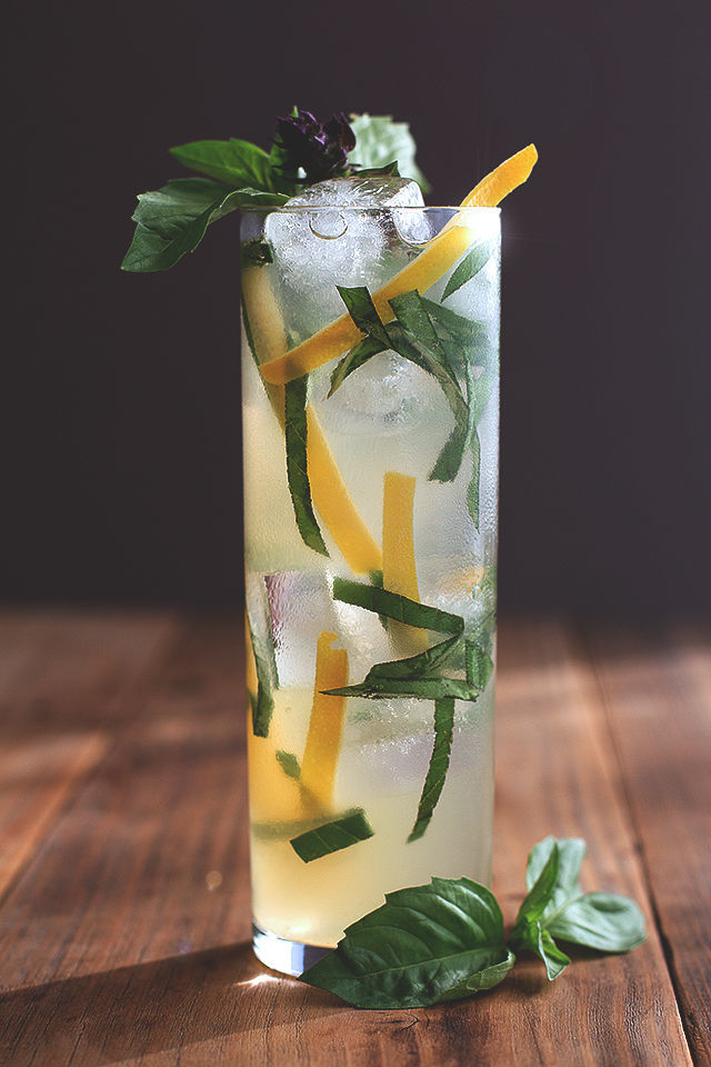 unique cocktail garnishes - drink garnish ideas unique cocktail garnishes - drink garnish ideas