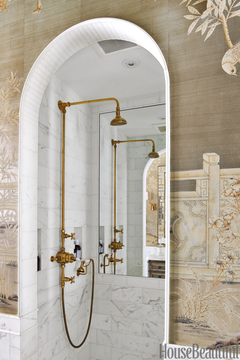 House Beautiful Bathroom marble bathroom with chinoiserie wallpaper - luxe bathroom House Beautiful Bathroom marble bathroom with chinoiserie wallpaper - luxe bathroom