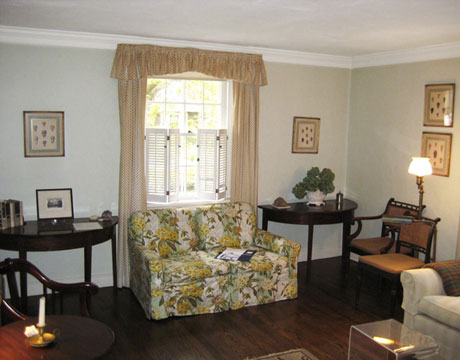 Living Room Make Over living room makeover pictures - living room before and after Living Room Make Over living room makeover pictures - living room before and after