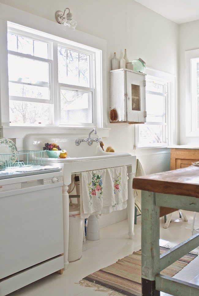 Shabby Chic Kitchen Picgit Com Source The Vintage Whites Market Shabby Chic Kitchen Picgit Com Source The Vintage Whites Market